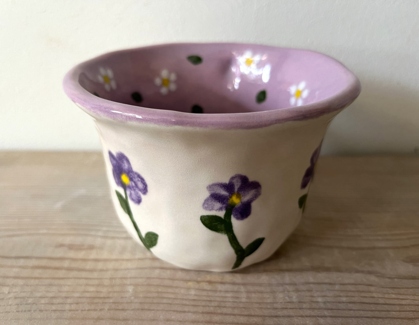 Millie's Pottery Purple Flower and Little Daisies with Peek-a-boo Black and White Cat Gift Set