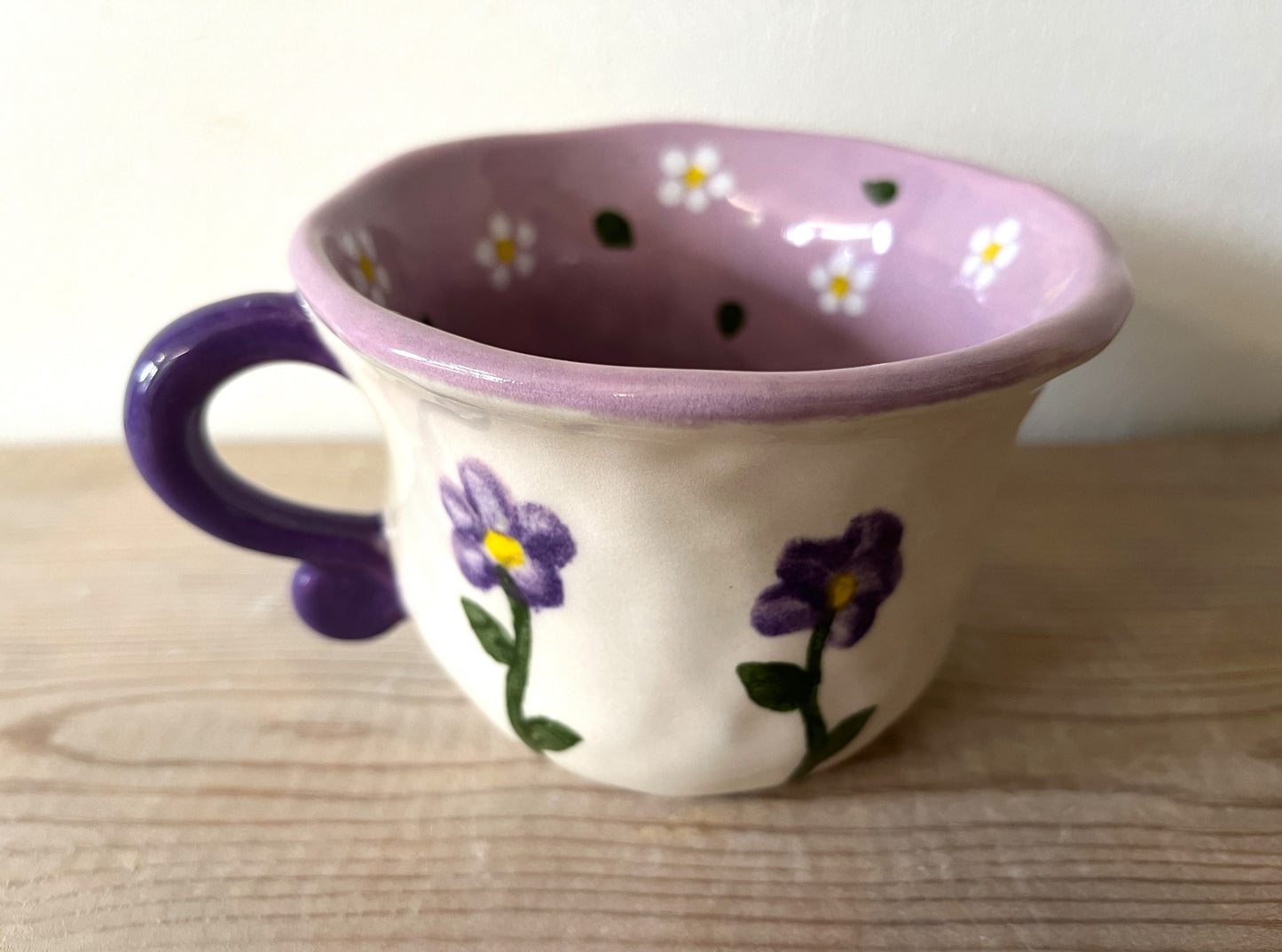 Millie's Pottery Purple Flower and Little Daisies with Peek-a-boo Black and White Cat Gift Set