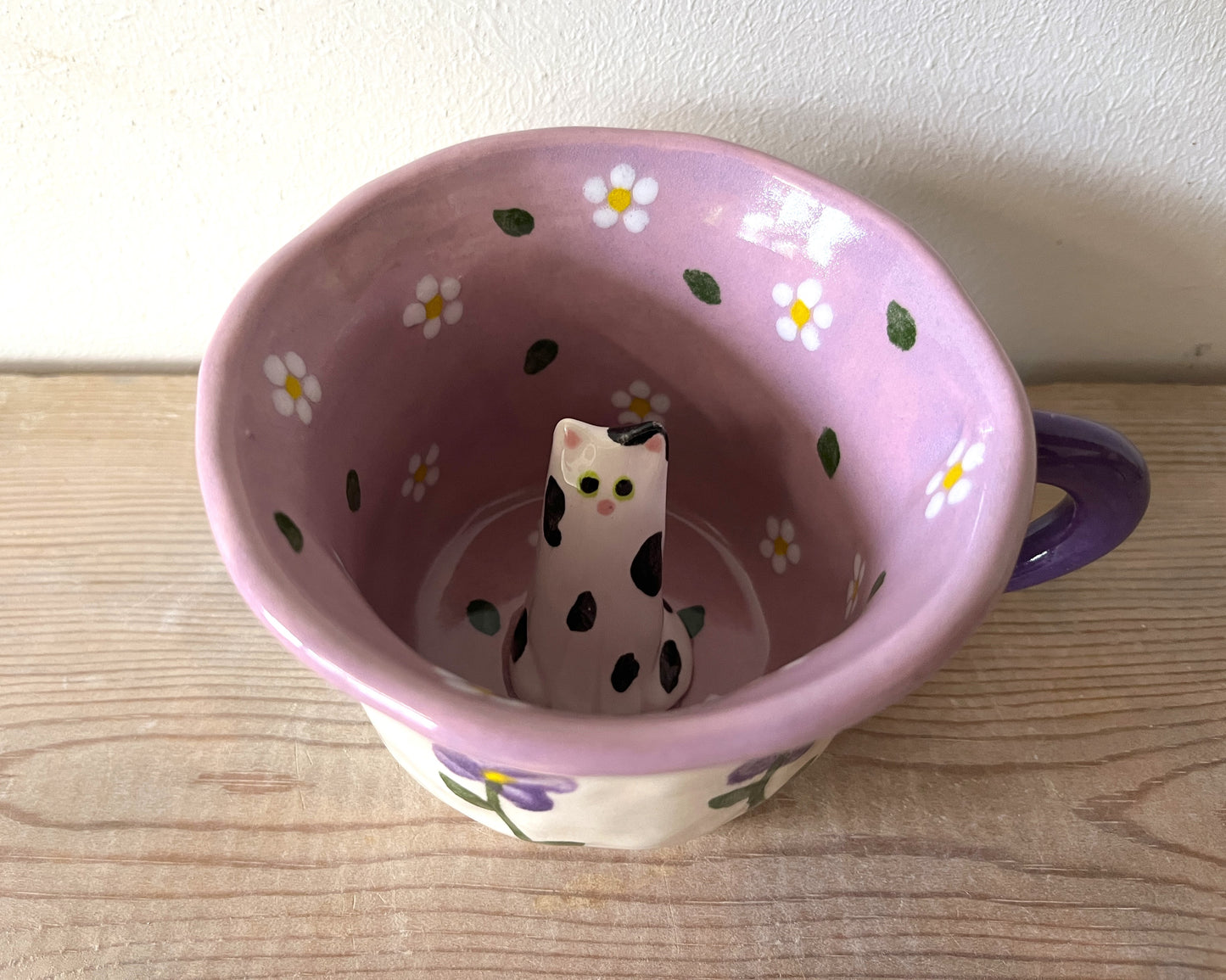 Millie's Pottery Purple Flower and Little Daisies with Peek-a-boo Black and White Cat Gift Set