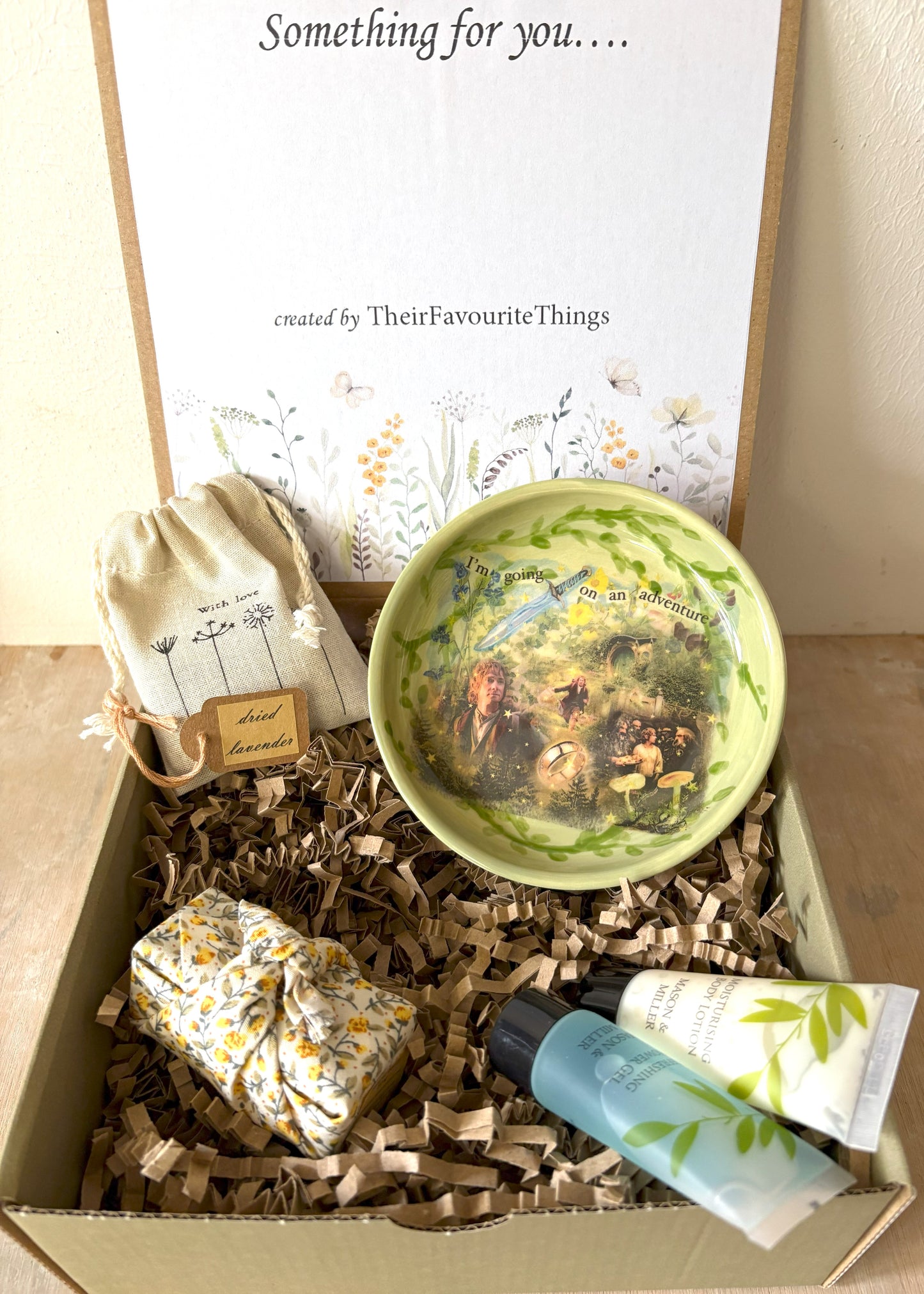 Millie's Pottery The Hobit 'I'm going on an adventure' Trinket Dish Gift Set