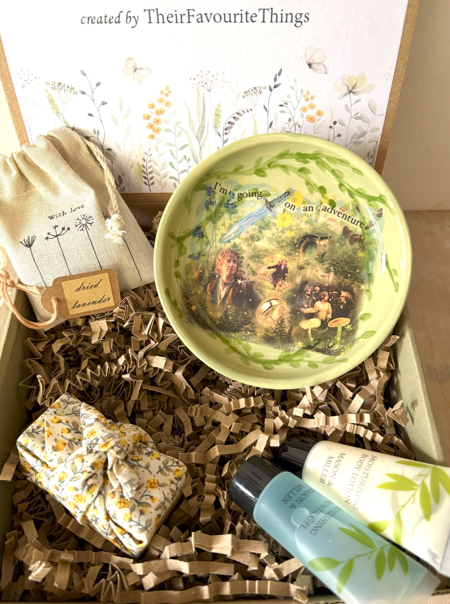 Millie's Pottery The Hobit 'I'm going on an adventure' Trinket Dish Gift Set