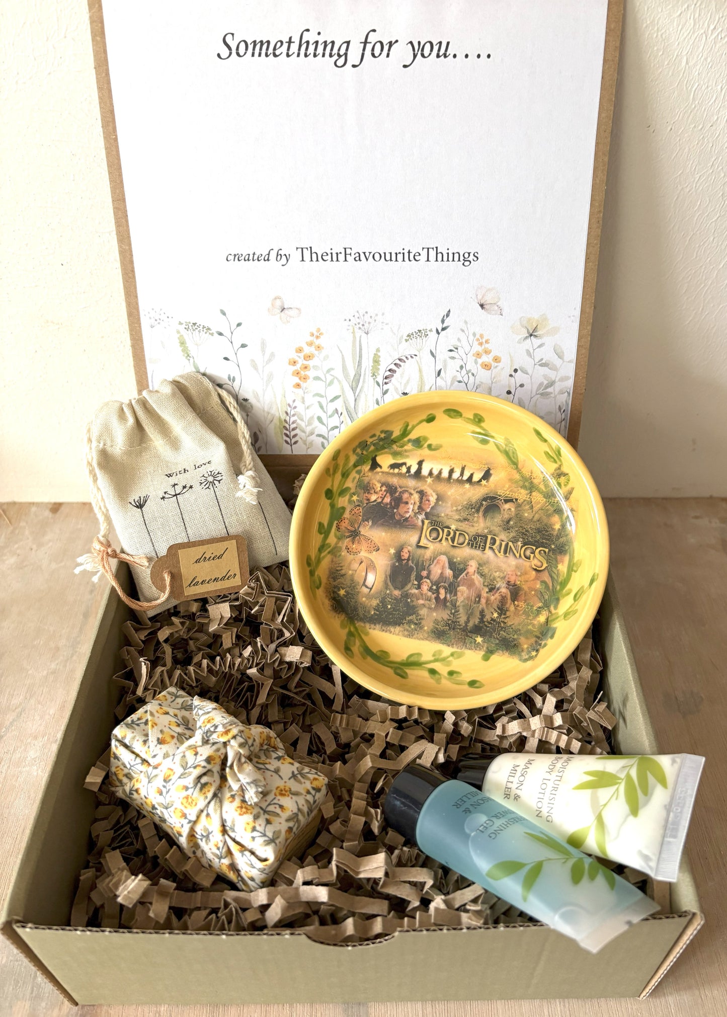 Millie's Pottery Lord of the Rings Inscription Golden Trinket Dish Gift Set