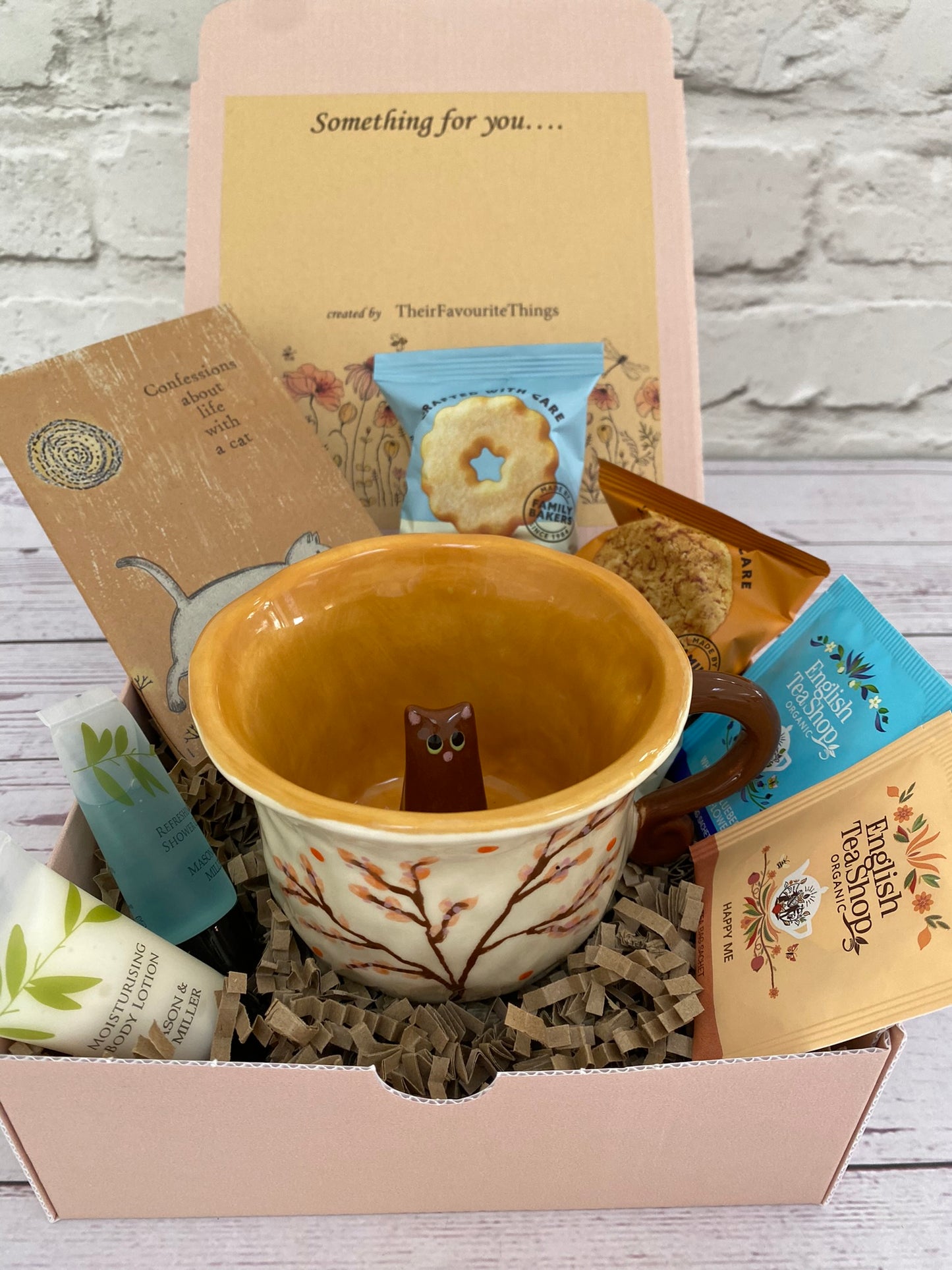 Millie's Pottery Large Butterfly and Flowers with Cute Peekaboo Brown Cat Mug Gift Set