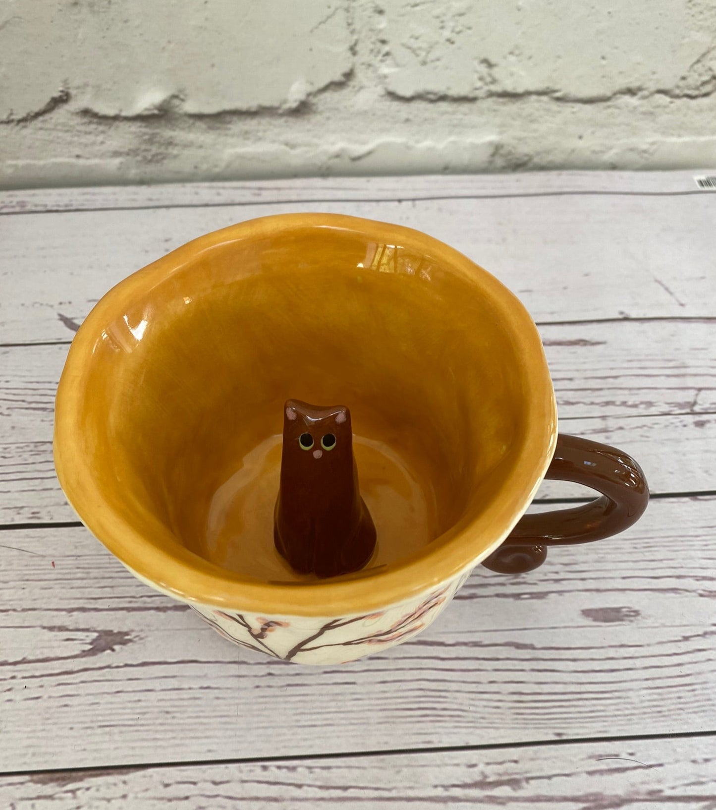 Millie's Pottery Large Butterfly and Flowers with Cute Peekaboo Brown Cat Mug Gift Set