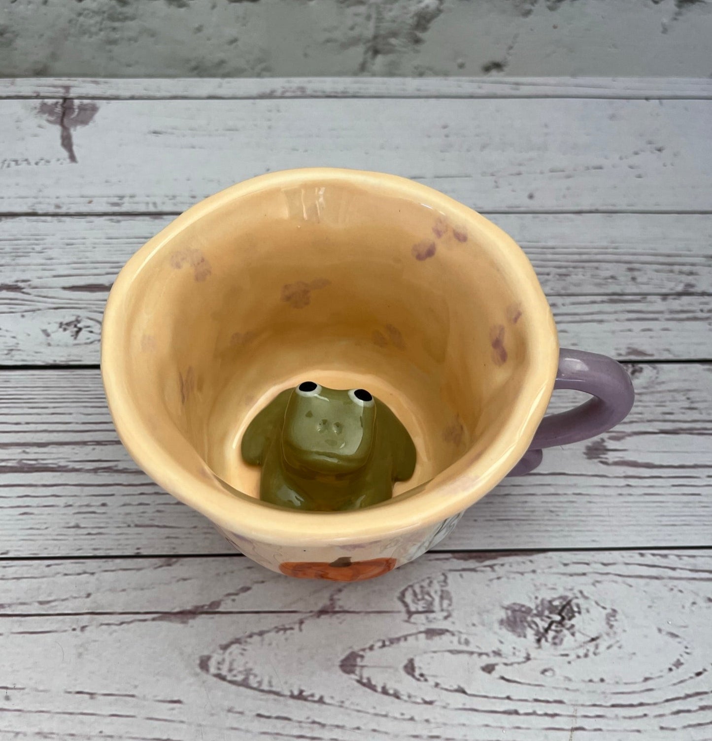 Millie's Pottery Peach Black Trees, Pumpkins and Bats Peekaboo Frog Mug Gift Set