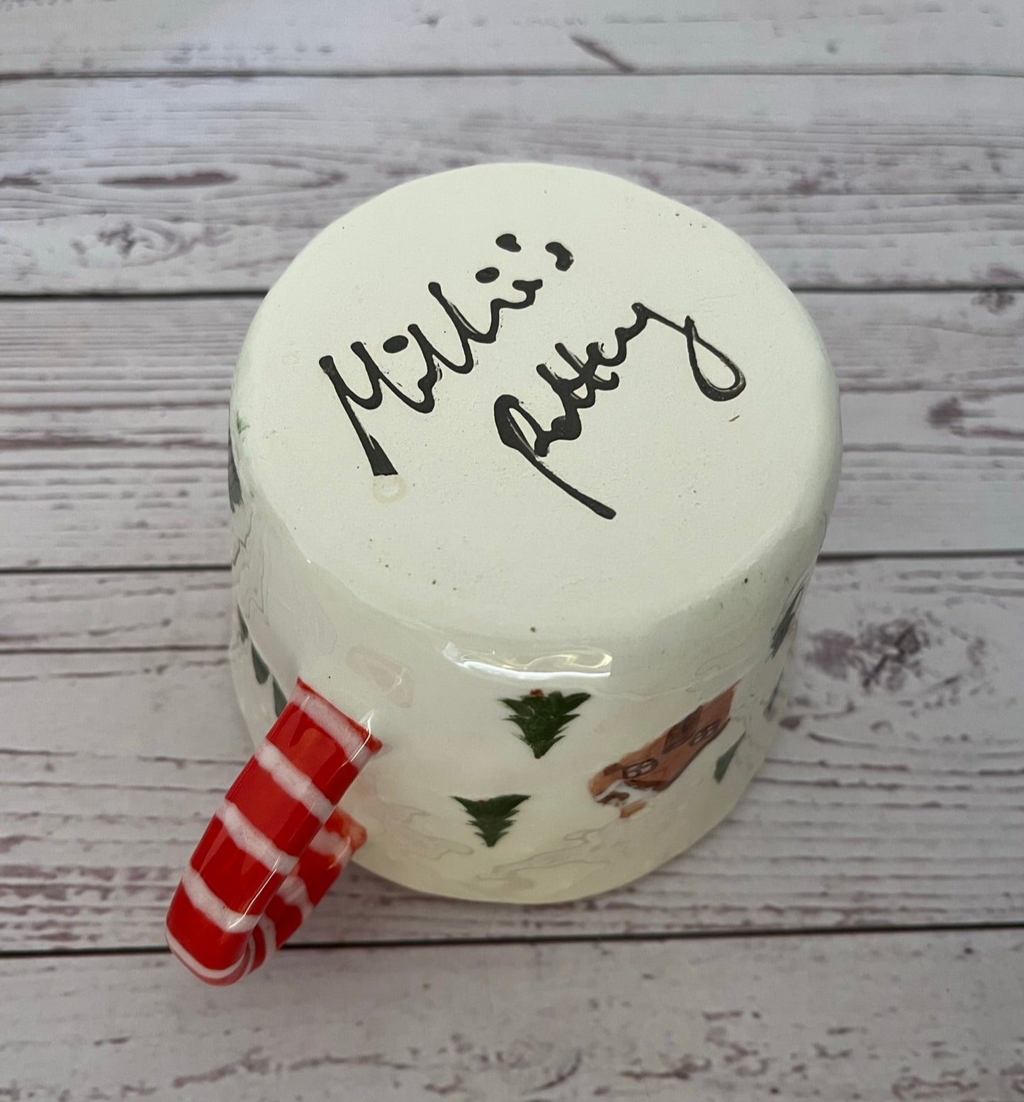 Millie's Pottery Winter Snow Scene Peek-a-boo Frog Mug Gift Set