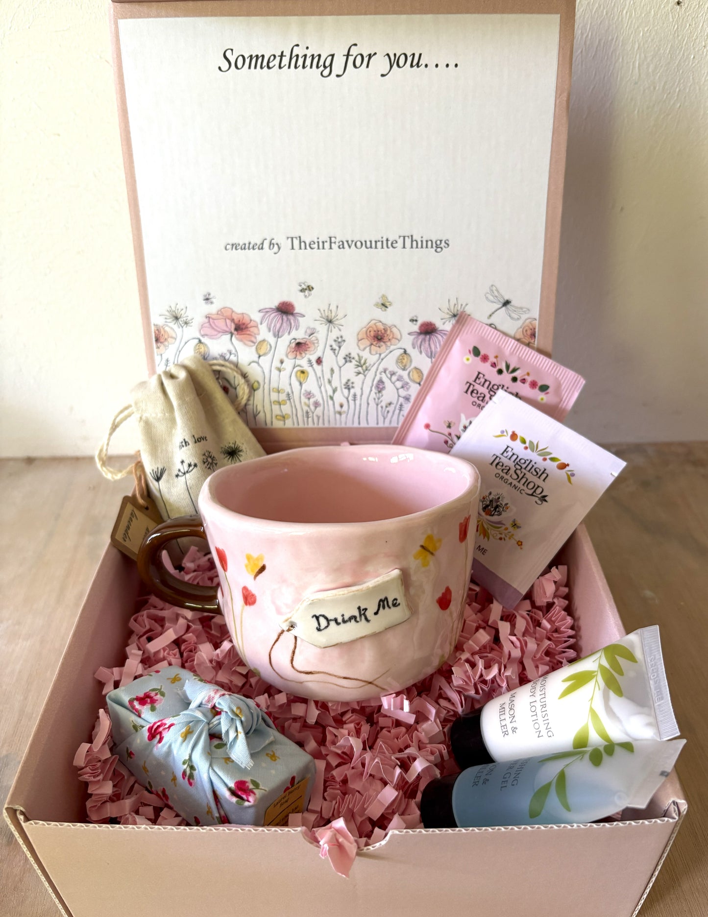 Millie's Pottery Drink Me Alice in Wonderland pink tulip and butterflies Mug Gift Set