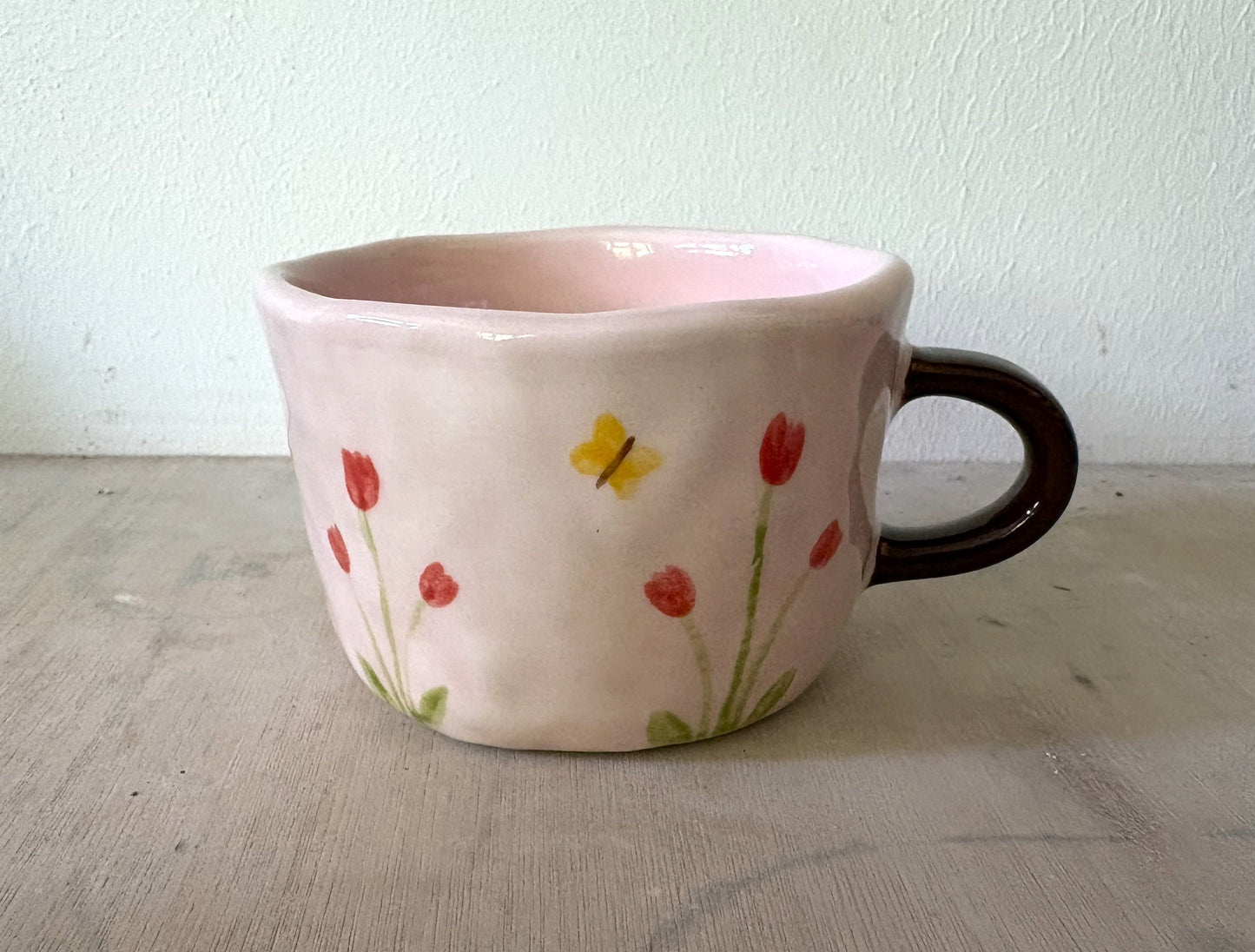 Millie's Pottery Drink Me Alice in Wonderland pink tulip and butterflies Mug Gift Set