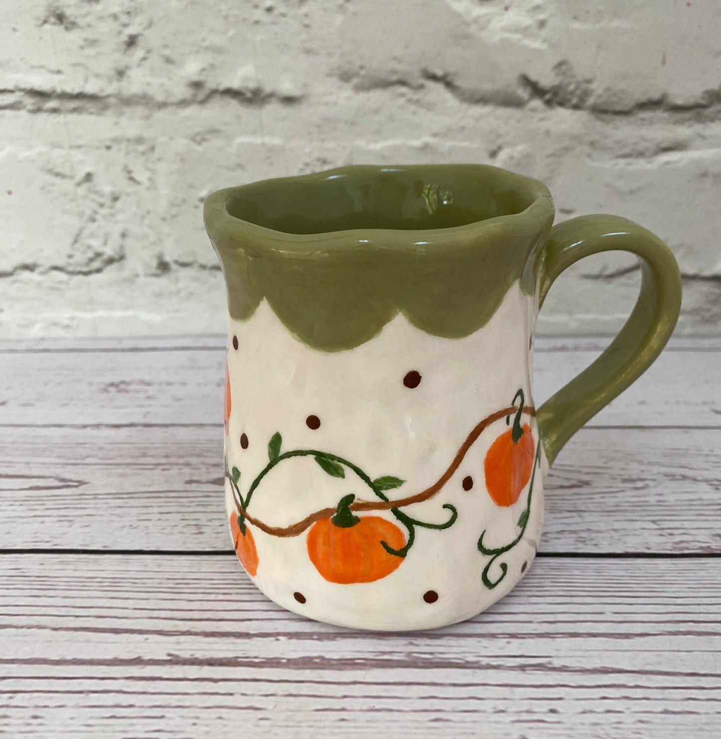 Millie's Pottery Pumpkins and Vines Large Tulip Shape Mug Gift